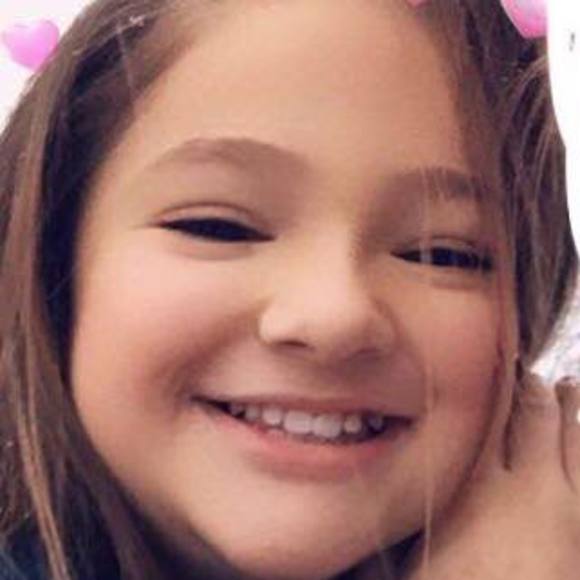 Meet your Posher, Hannah - Picture 1 of 1